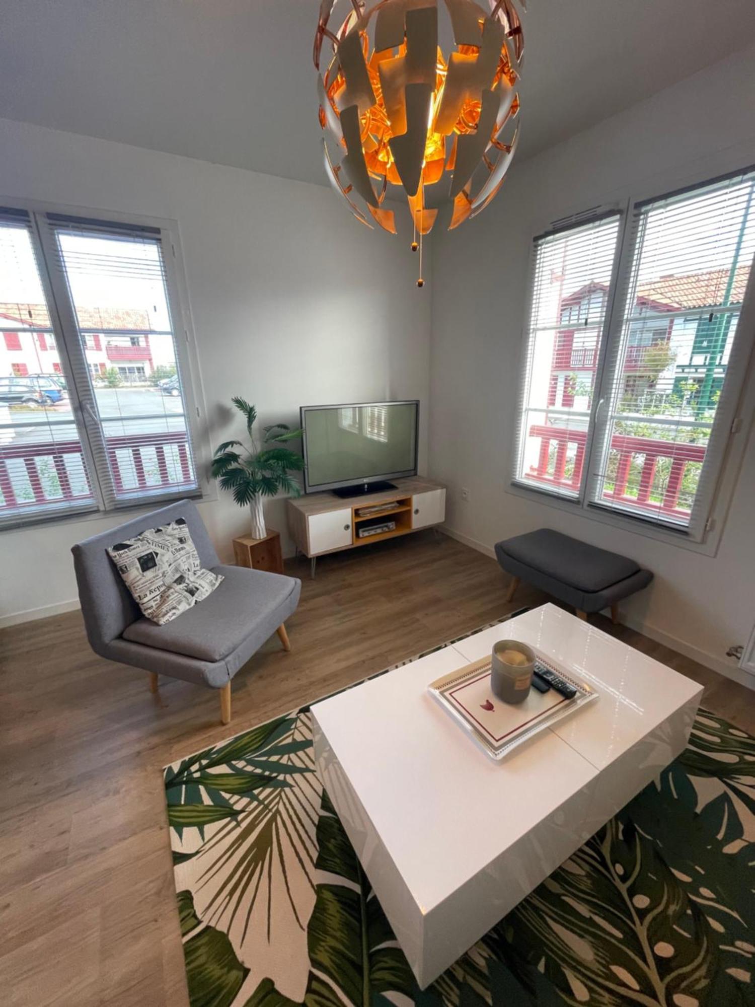 Charmant Appartement Larressore Exterior foto